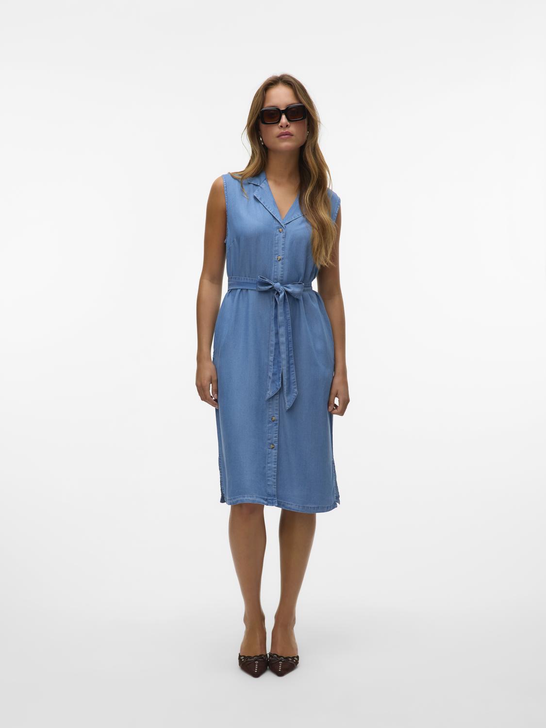 model_shot-front