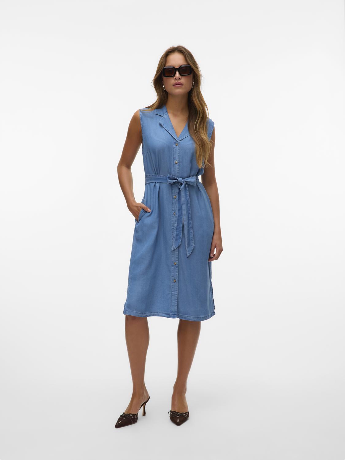 model_shot-front_full