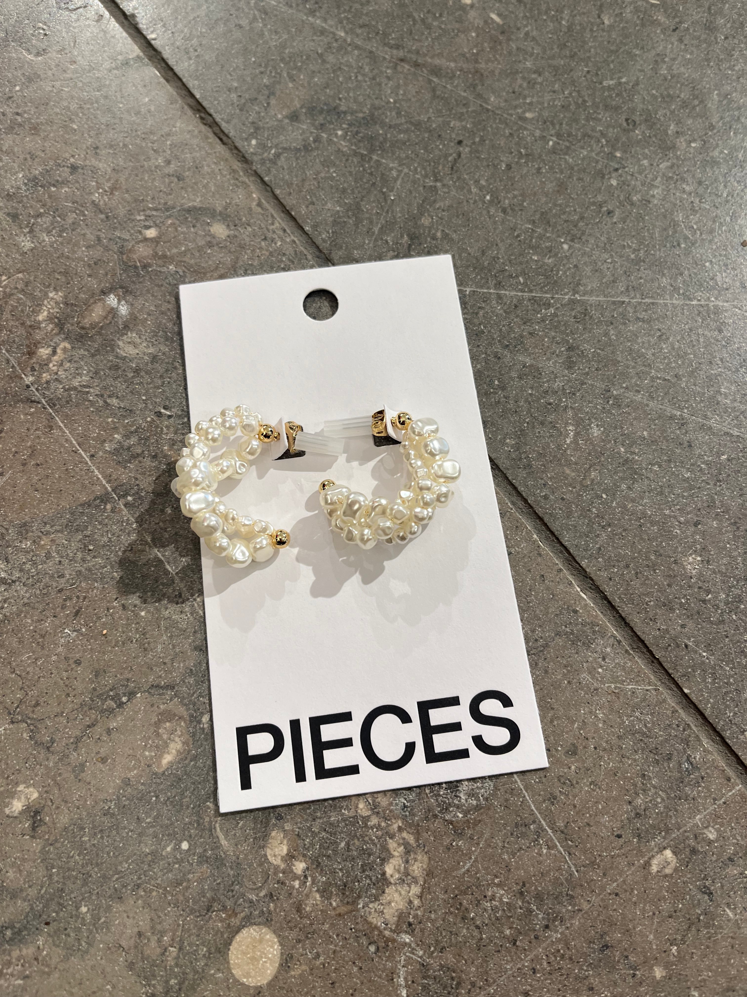 PCSINNA Earrings - Gold Colour