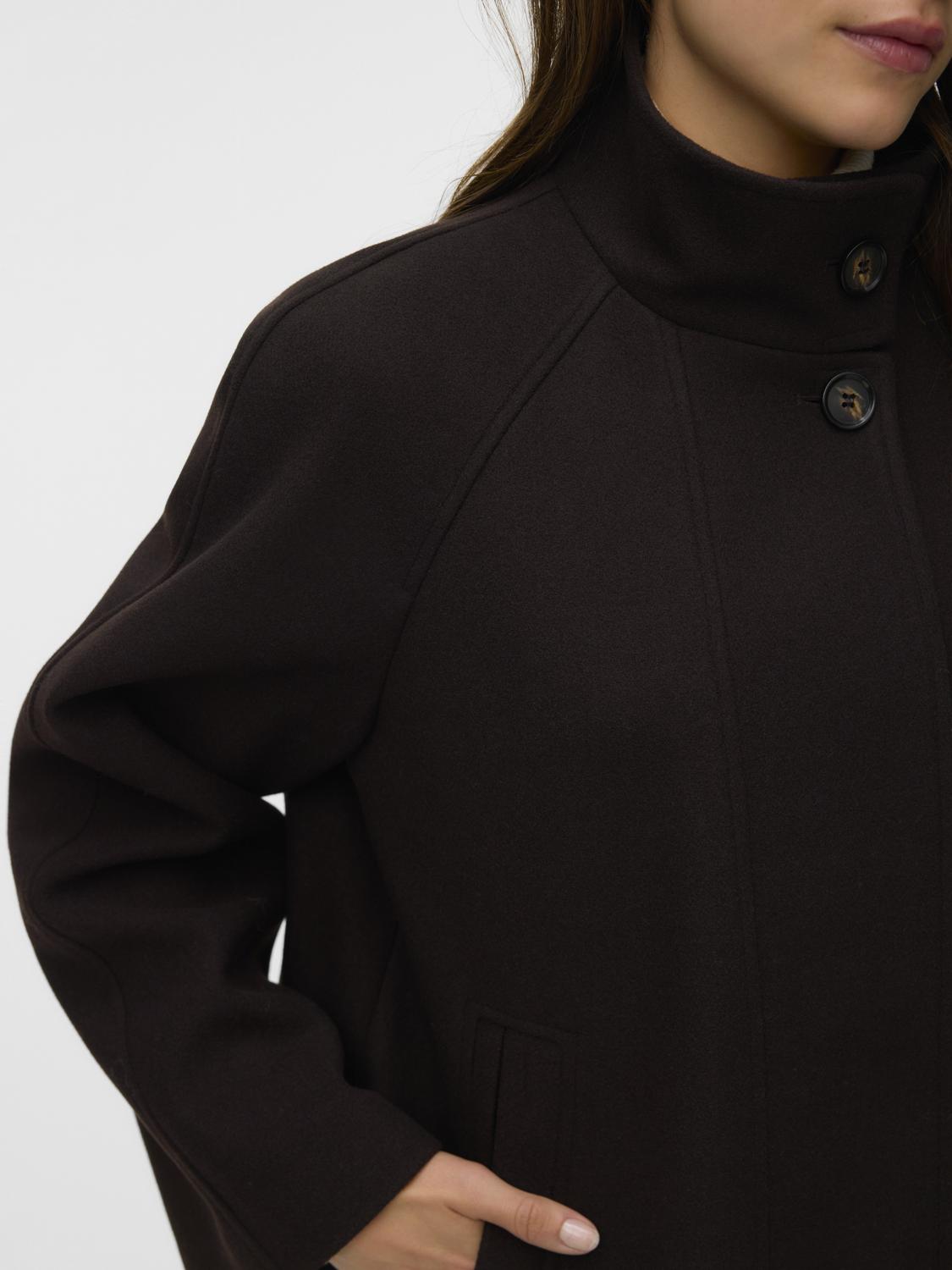 model_shot-detail