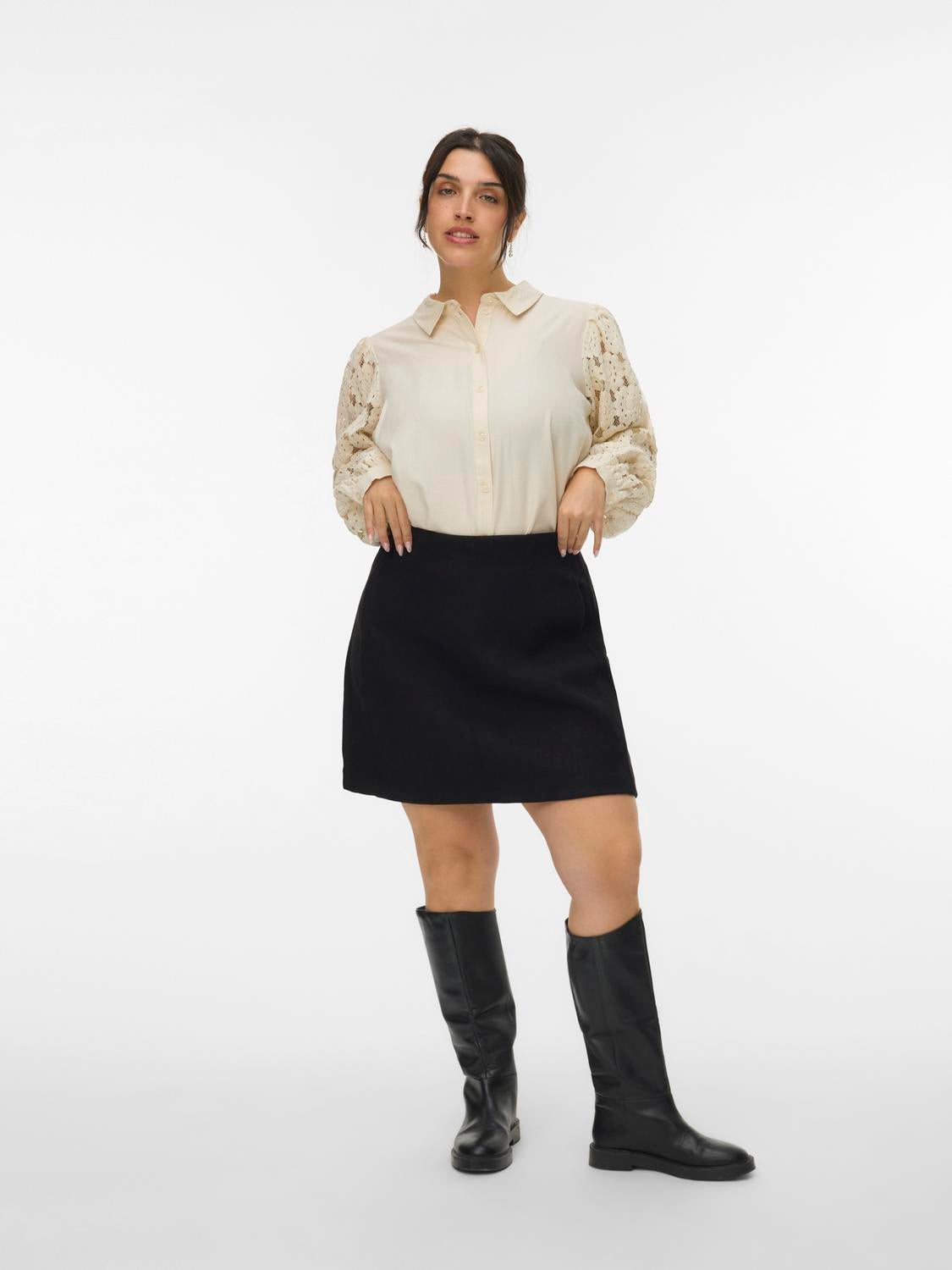 model_shot-front