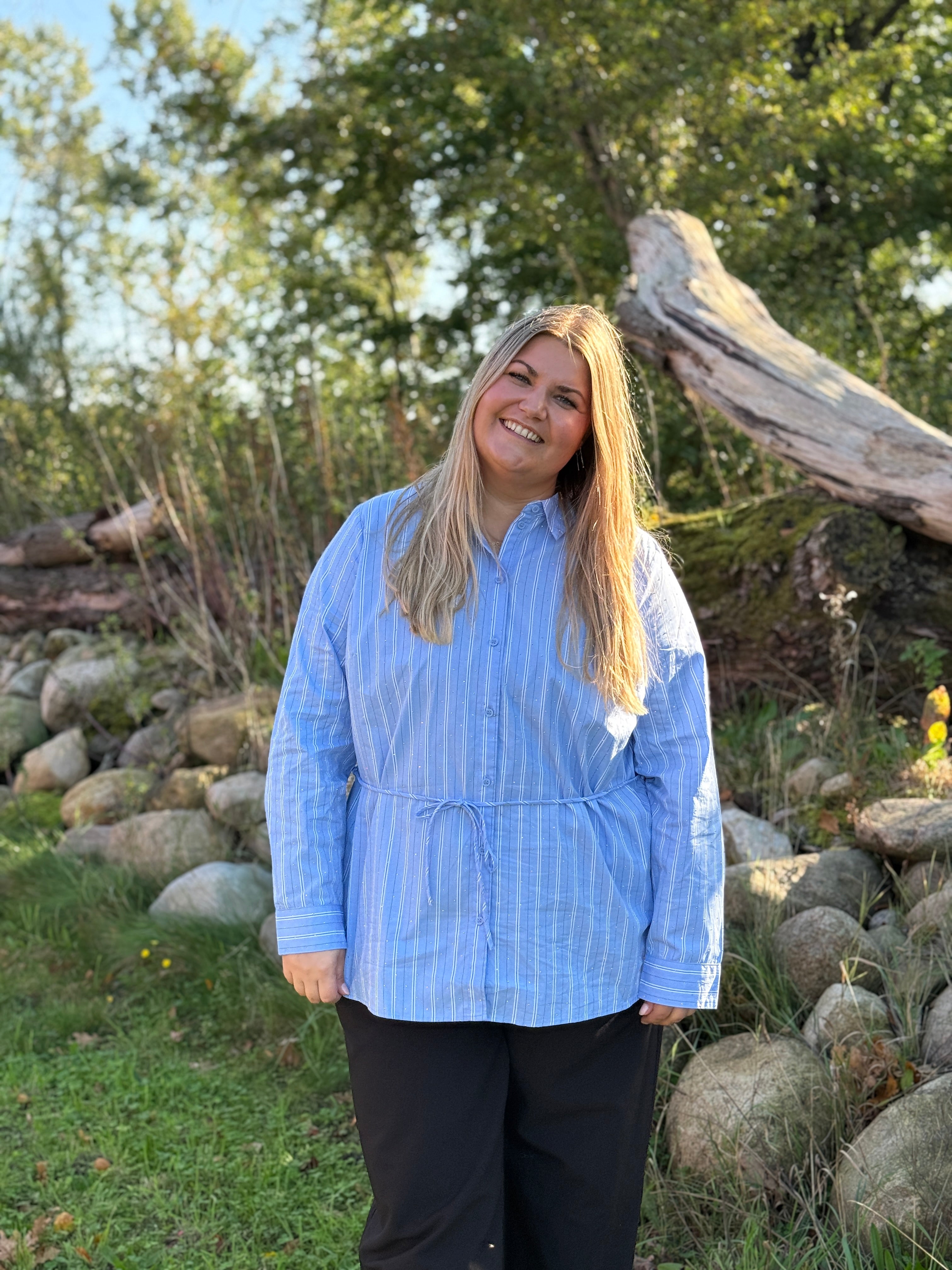 VMCELINA Shirt - Hydrangea