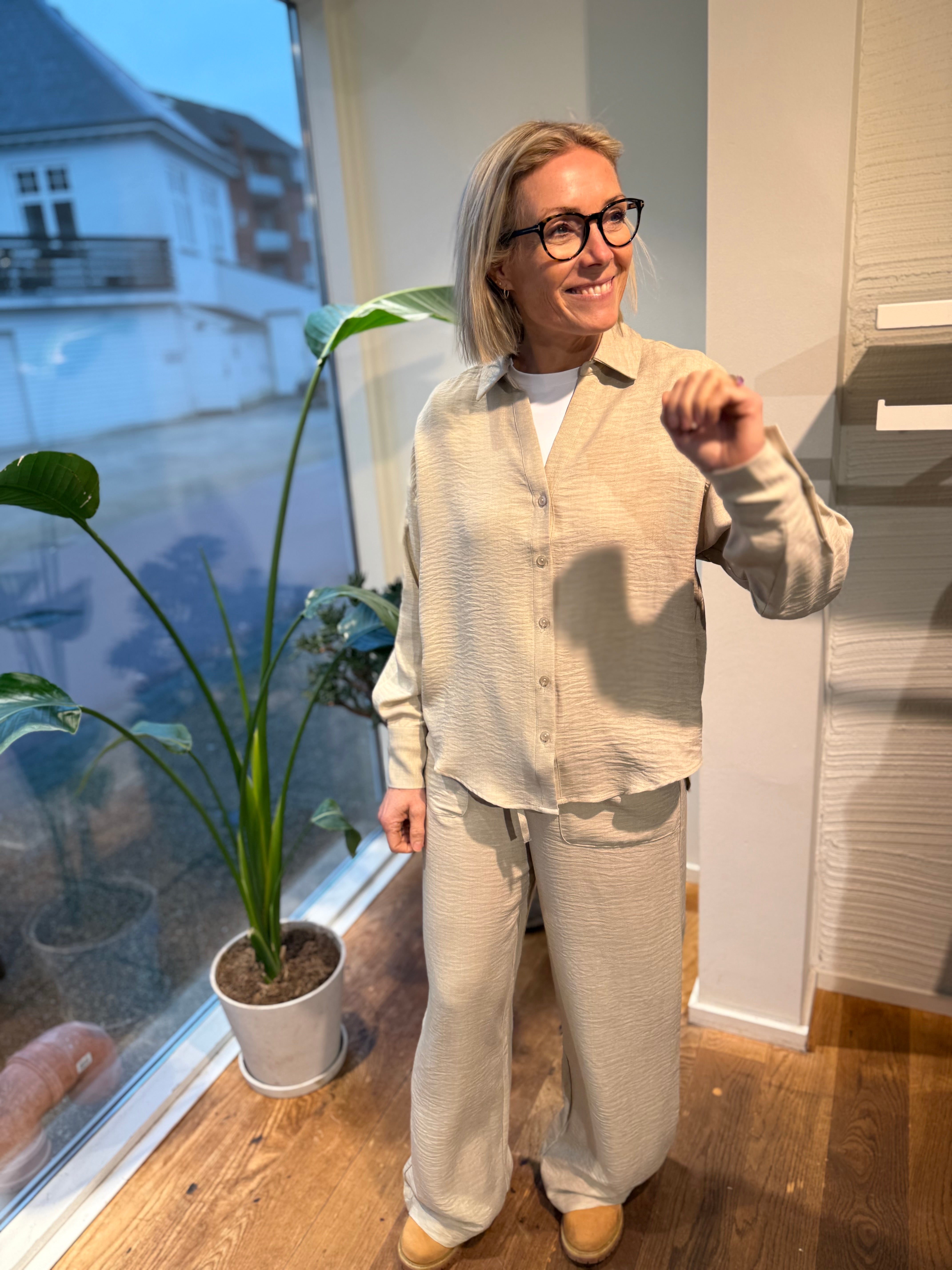 VMMELANEY Shirts - Overcast