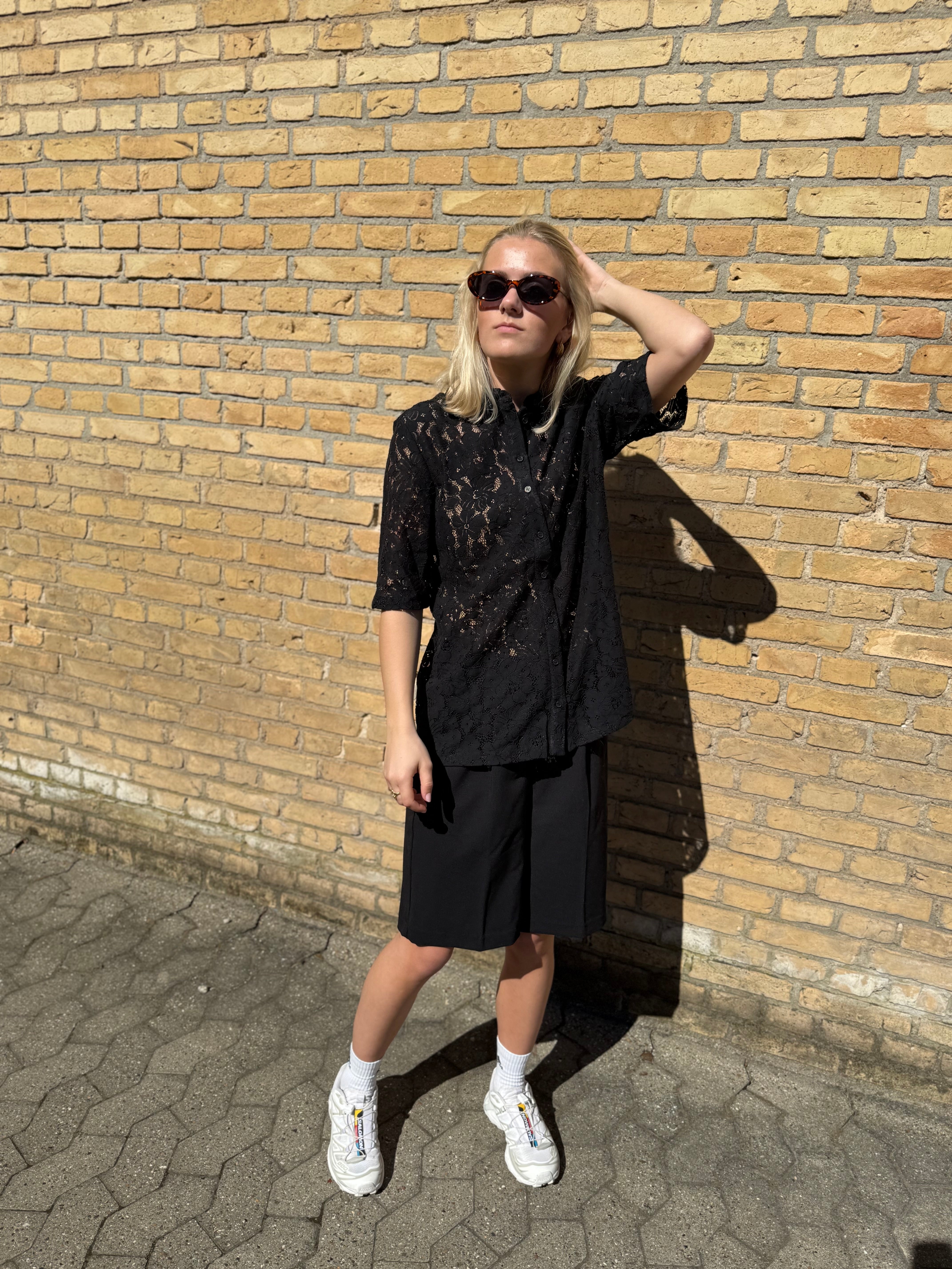 VMHONEY Shirt - Black