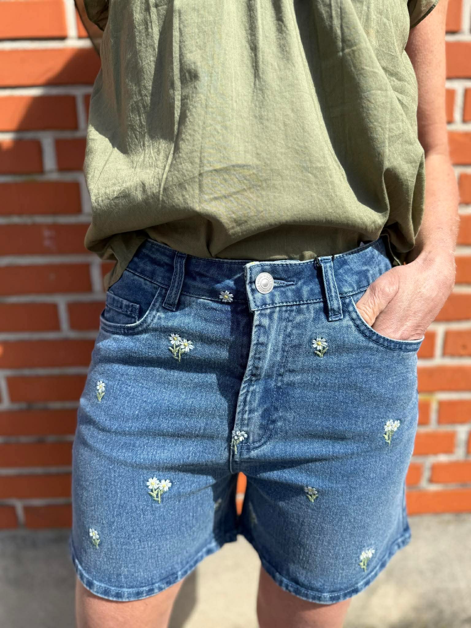 PCFLORA Shorts - Medium Blue Denim