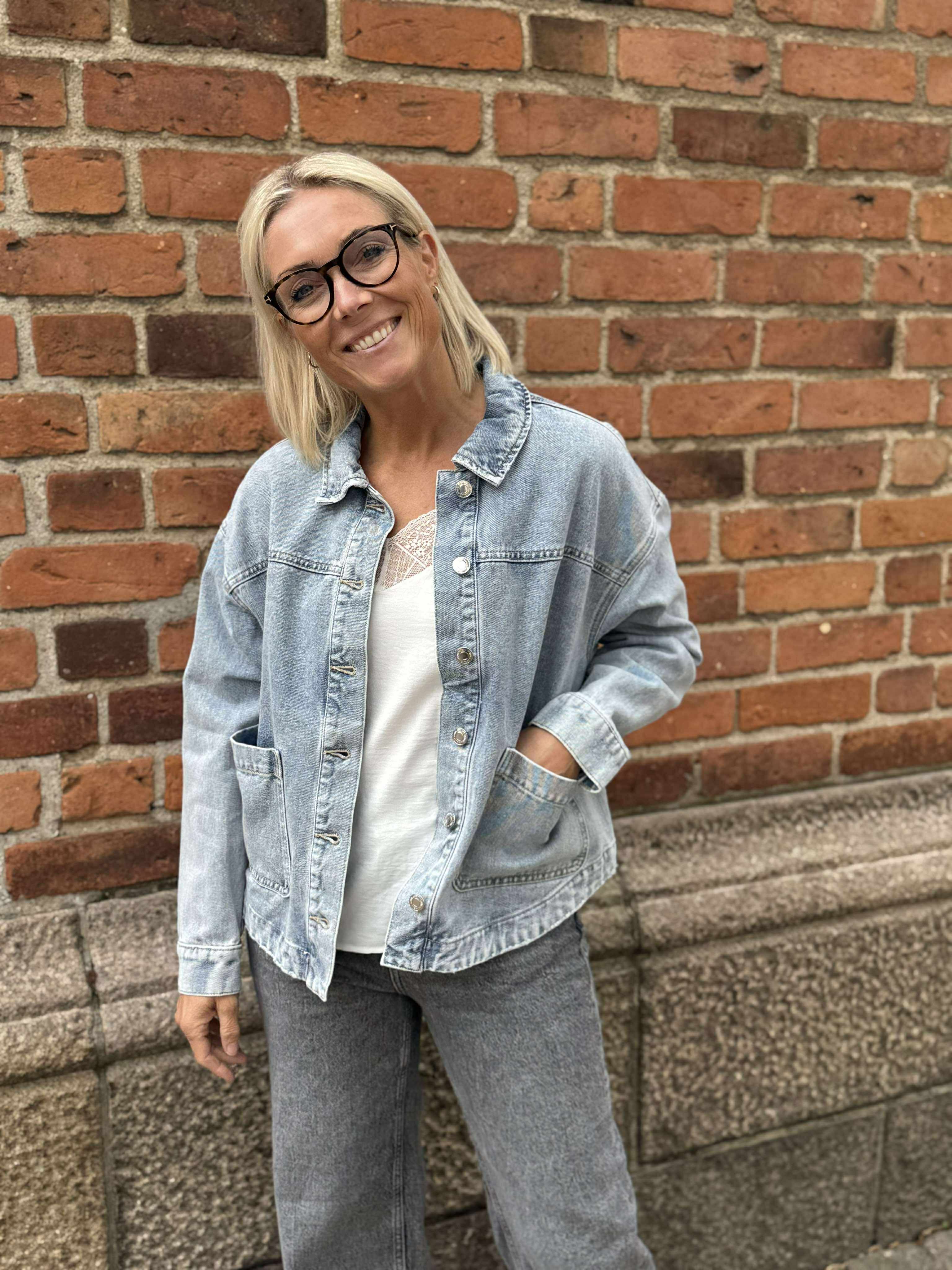 VMJAMIE Denim Jacket - Light Blue Denim