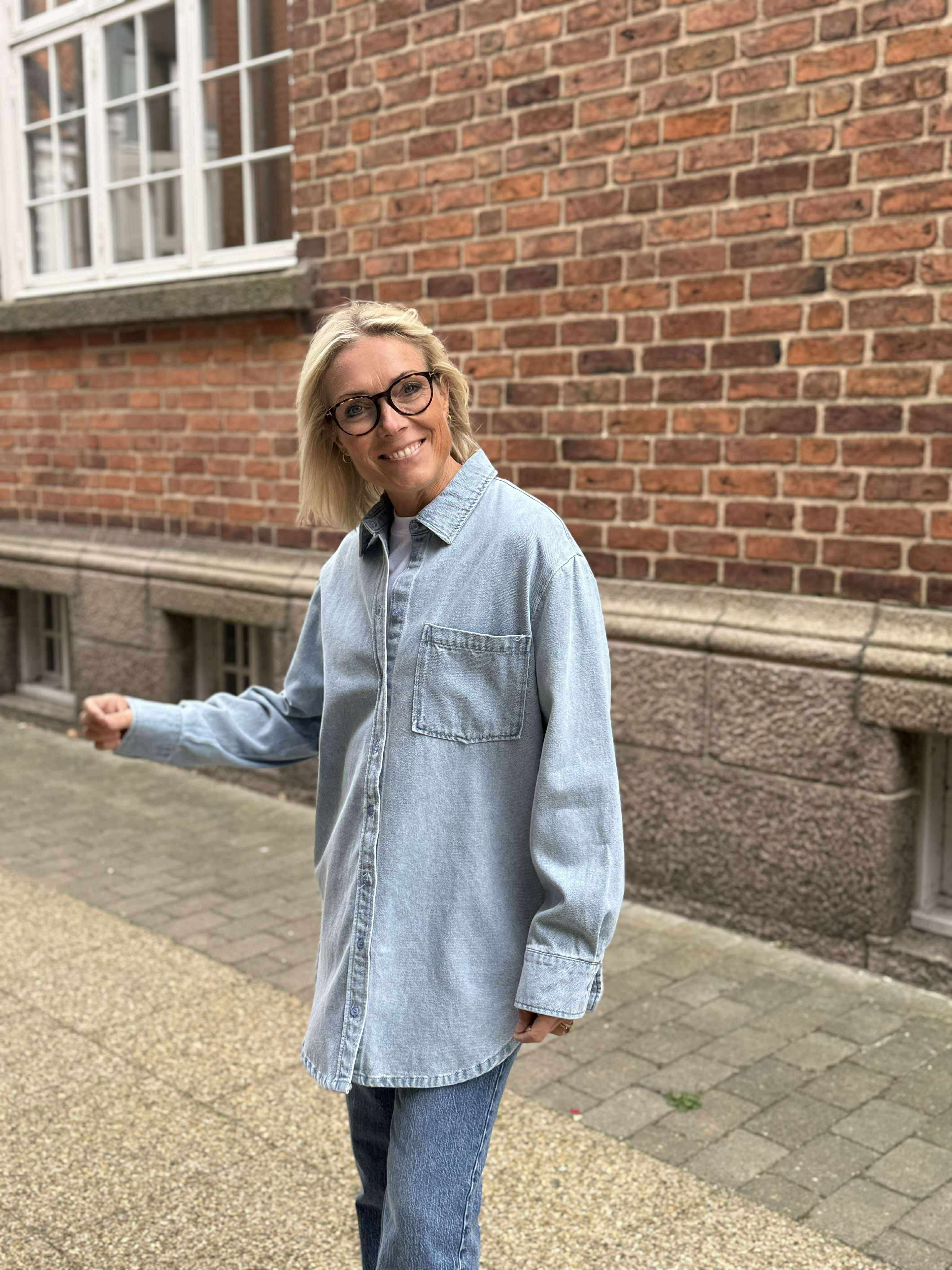 PCMAISIE Denim Shirt - Light Blue Denim