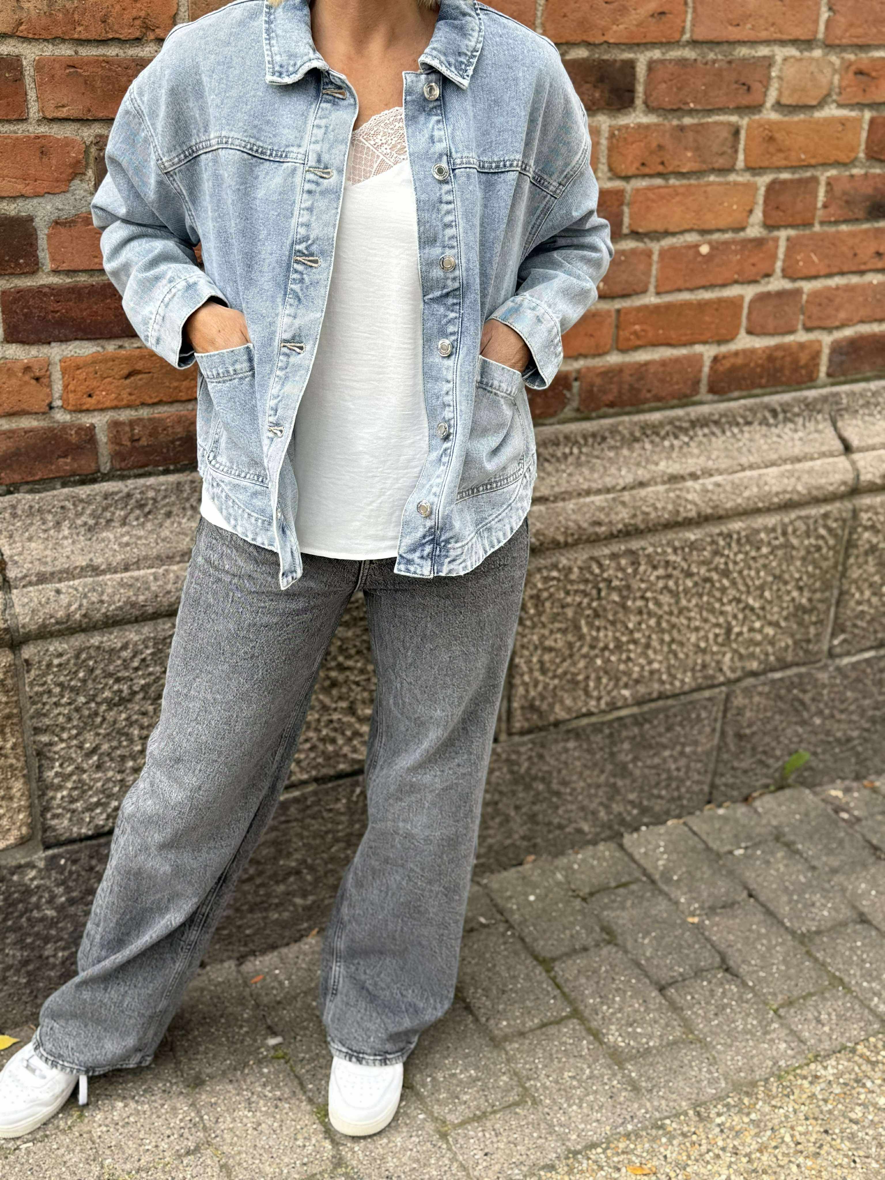 VMJAMIE Denim Jacket - Light Blue Denim