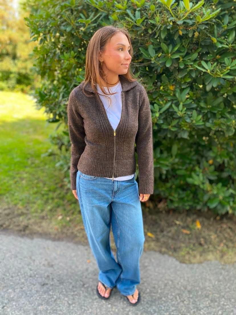 AWLINA Knitted Cardigan - Chocolate Torte