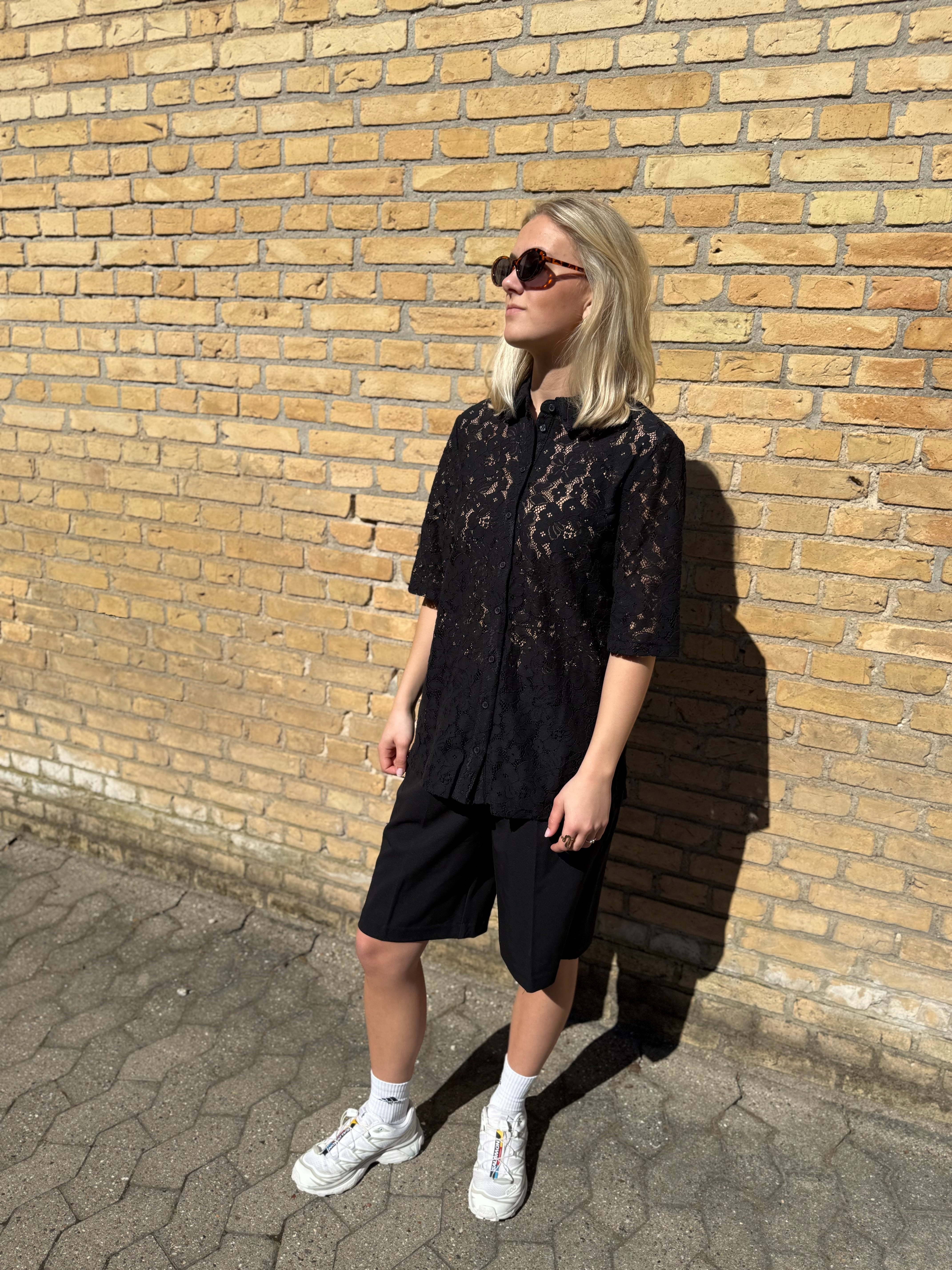 VMHONEY Shirt - Black