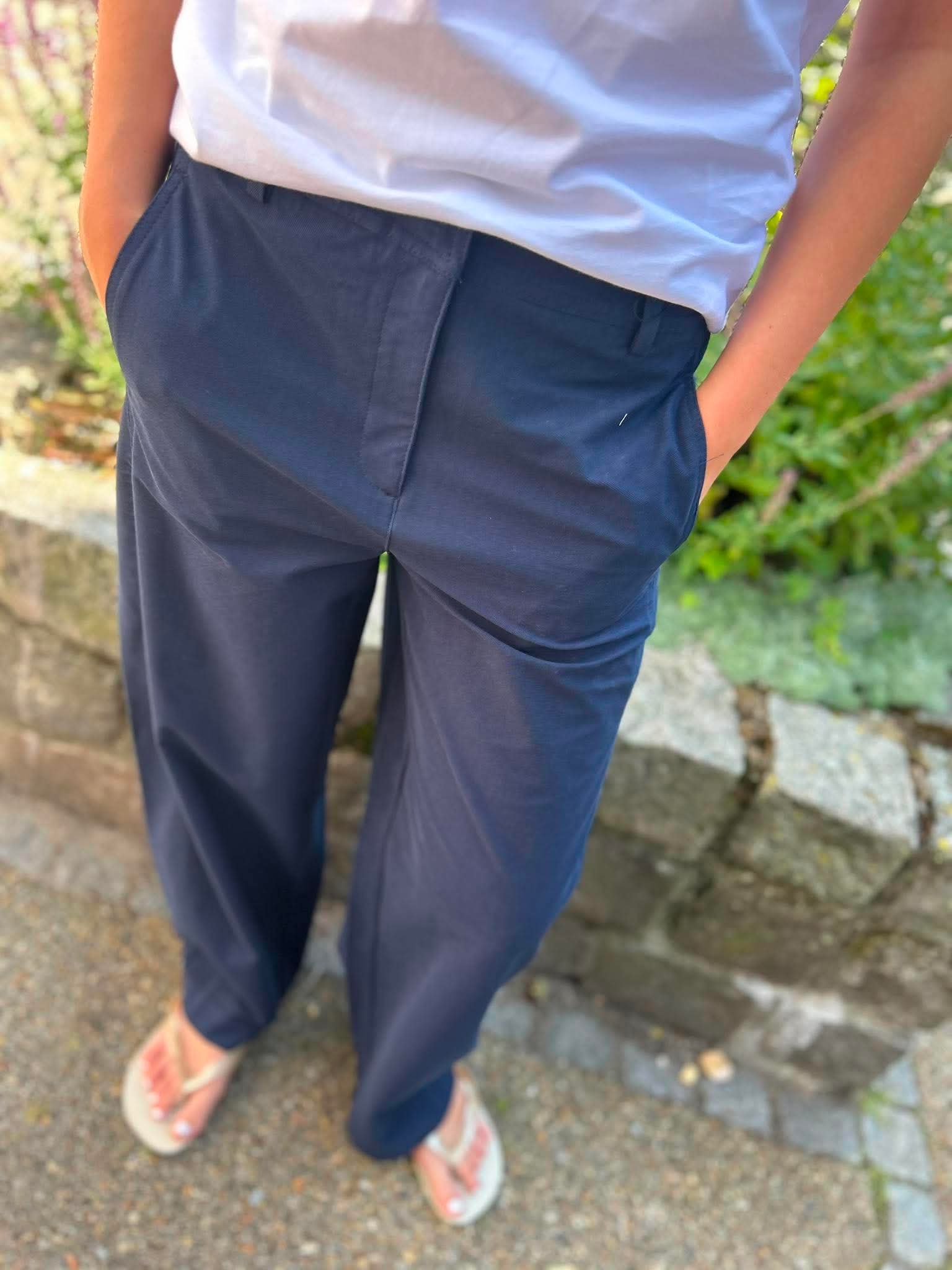 VMSOFIA Trousers - Navy Blazer