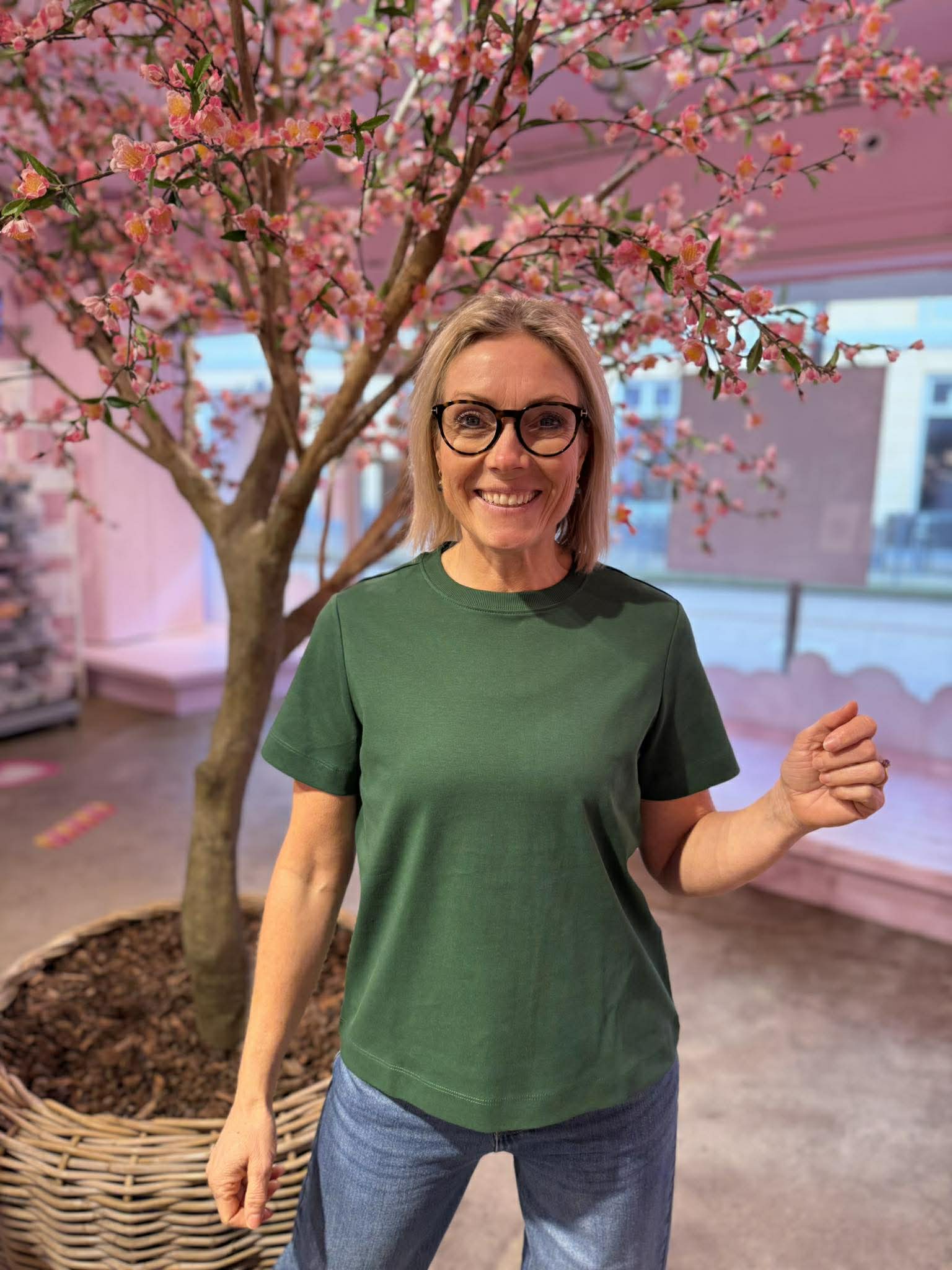 AWNAIMA T-Shirt - Eden