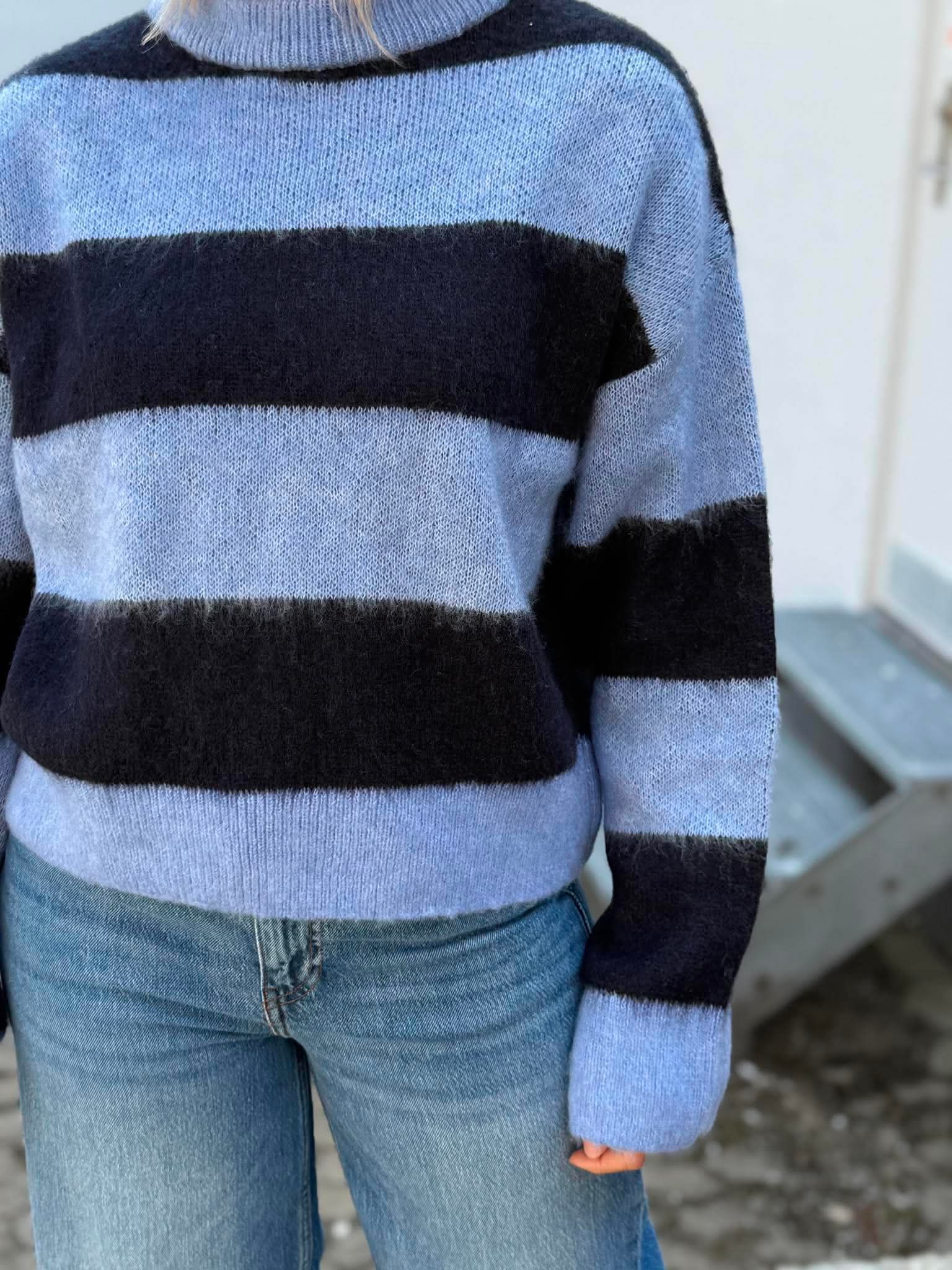 NMSOFF Pullover - Hydrangea