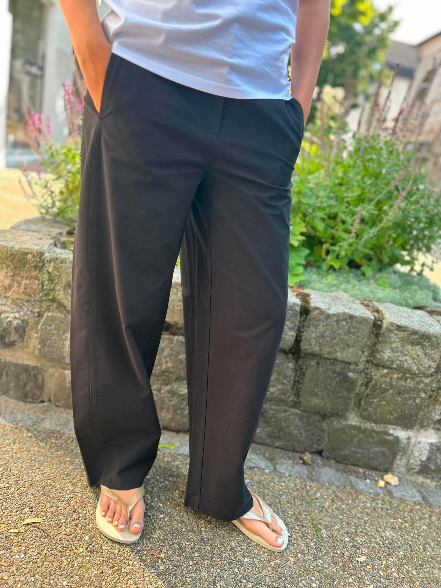 VMSOFIA Trousers - Black