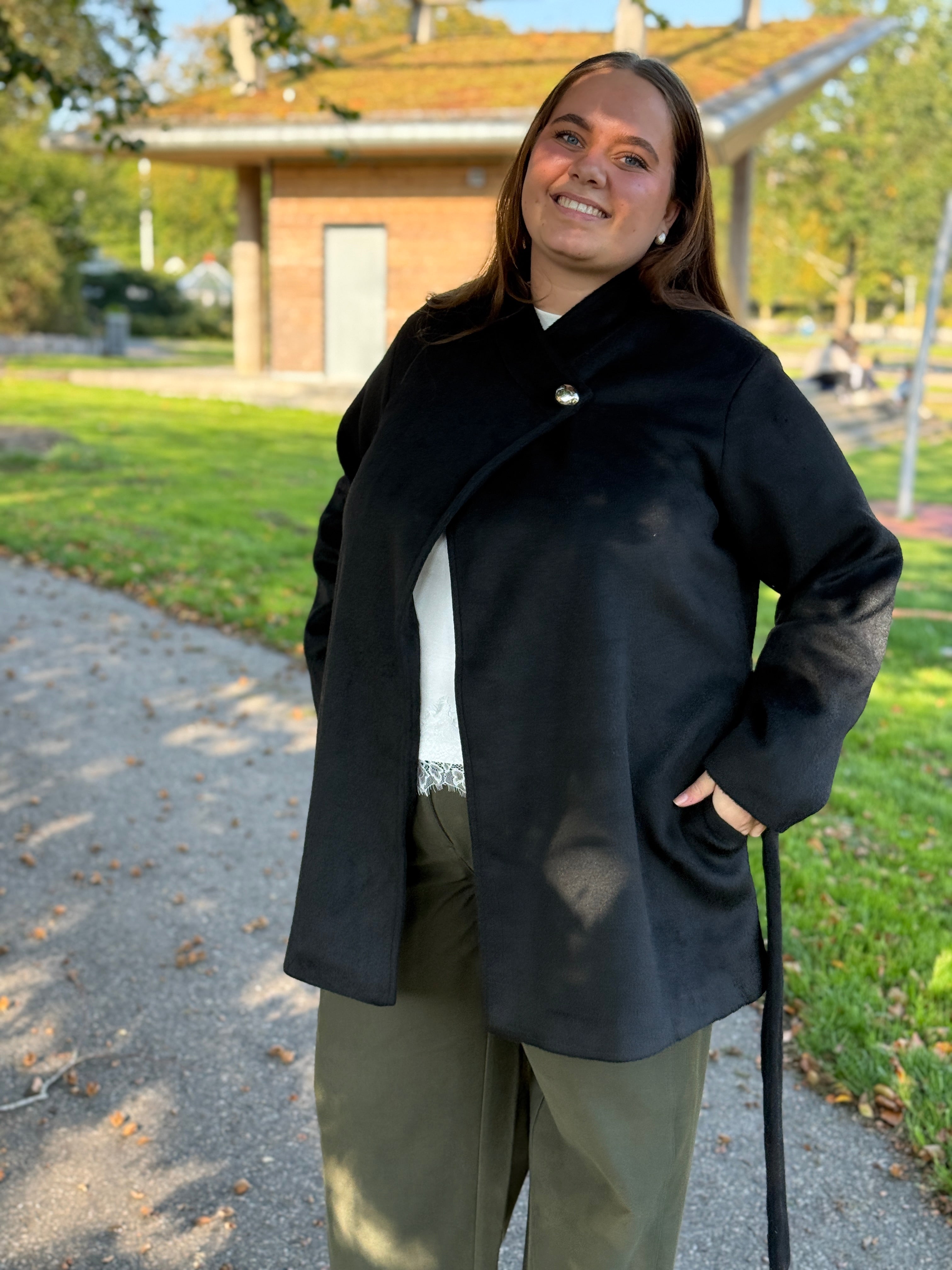 VMCWILLO Jacket - Black