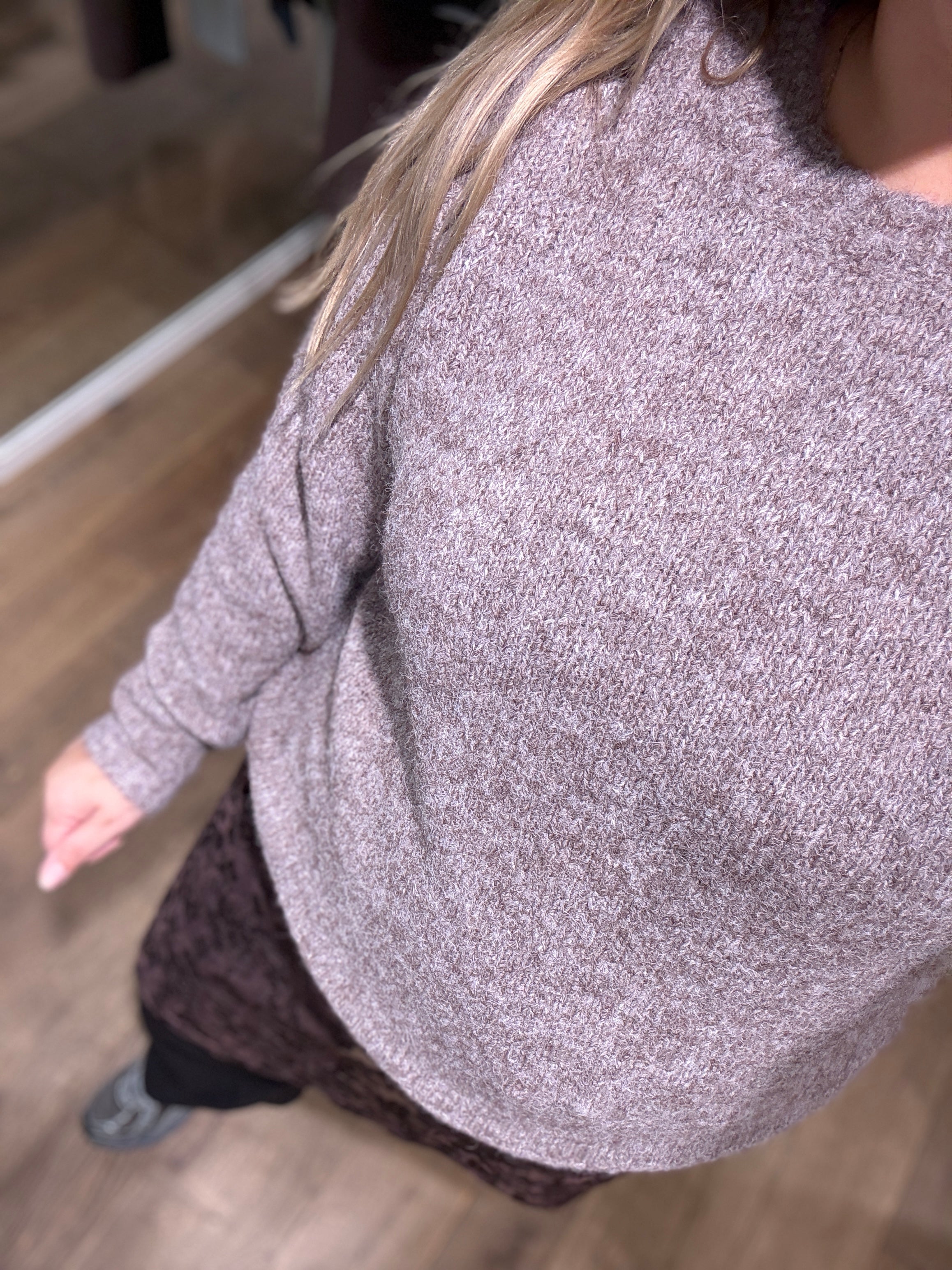 VMCNOVAH Pullover - Brown Lentil