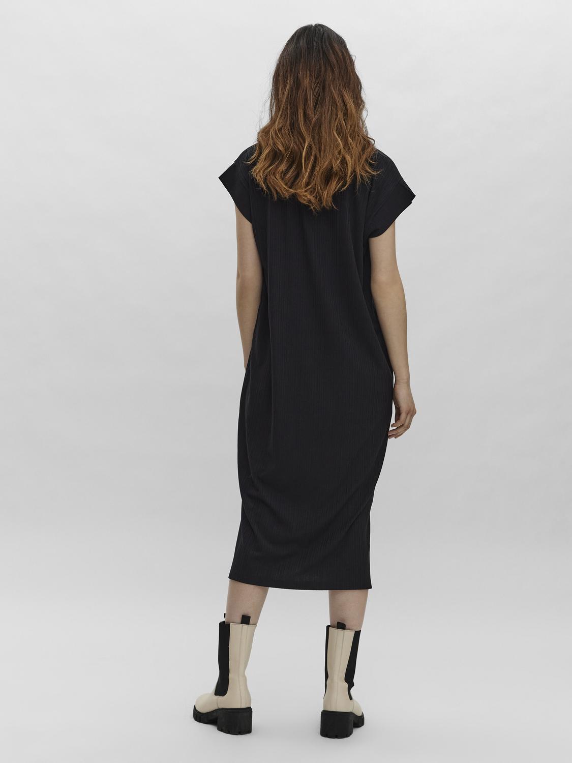 model_shot-back