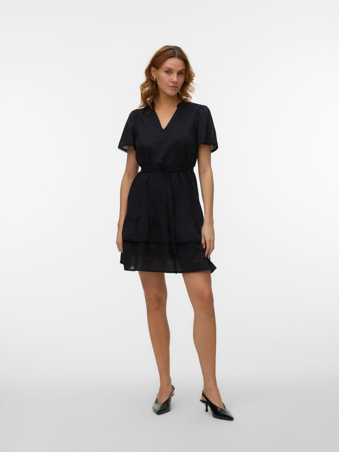 model_shot-front