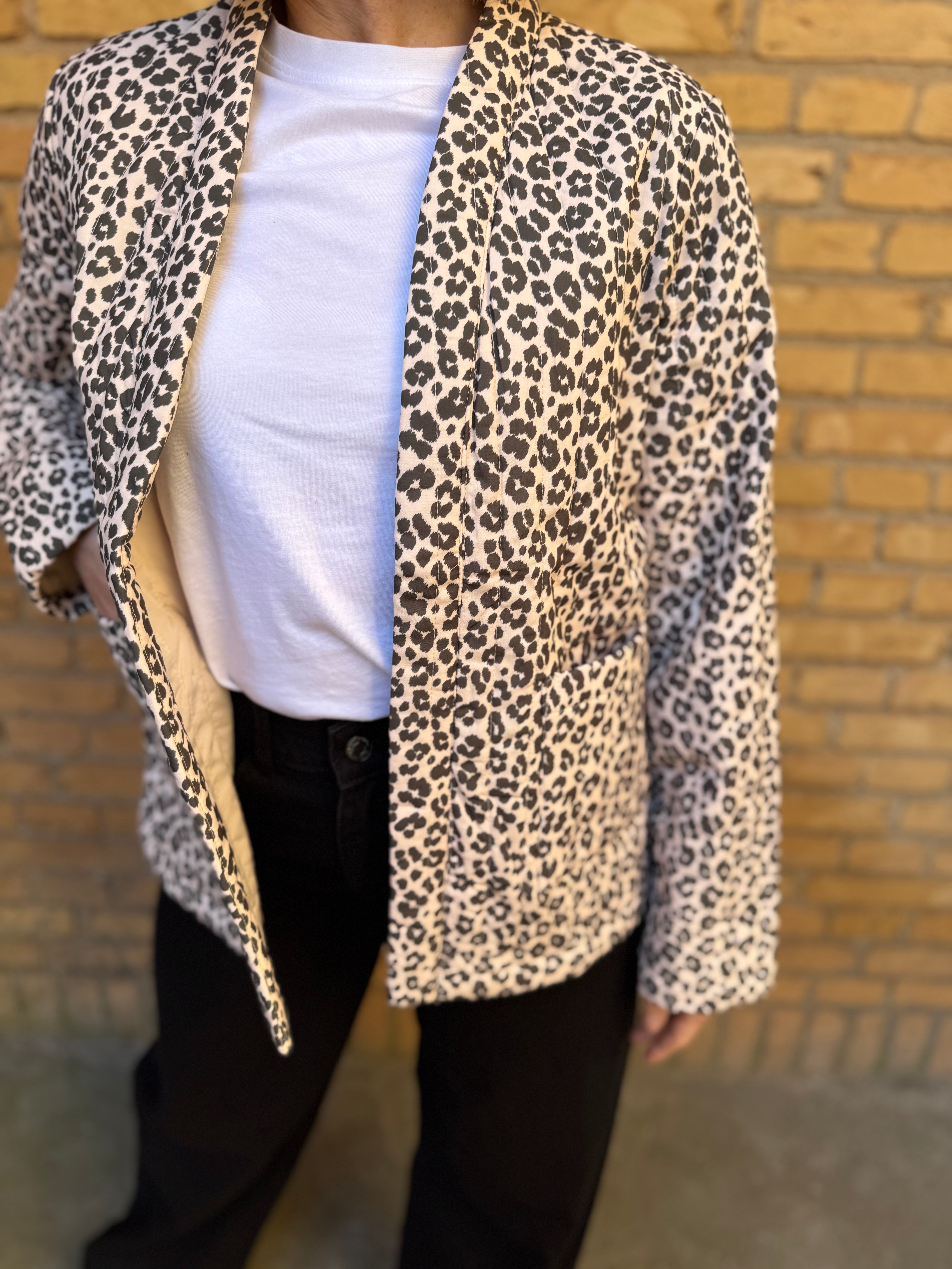 VMIDALIA Quilted Jacket - Kalamata