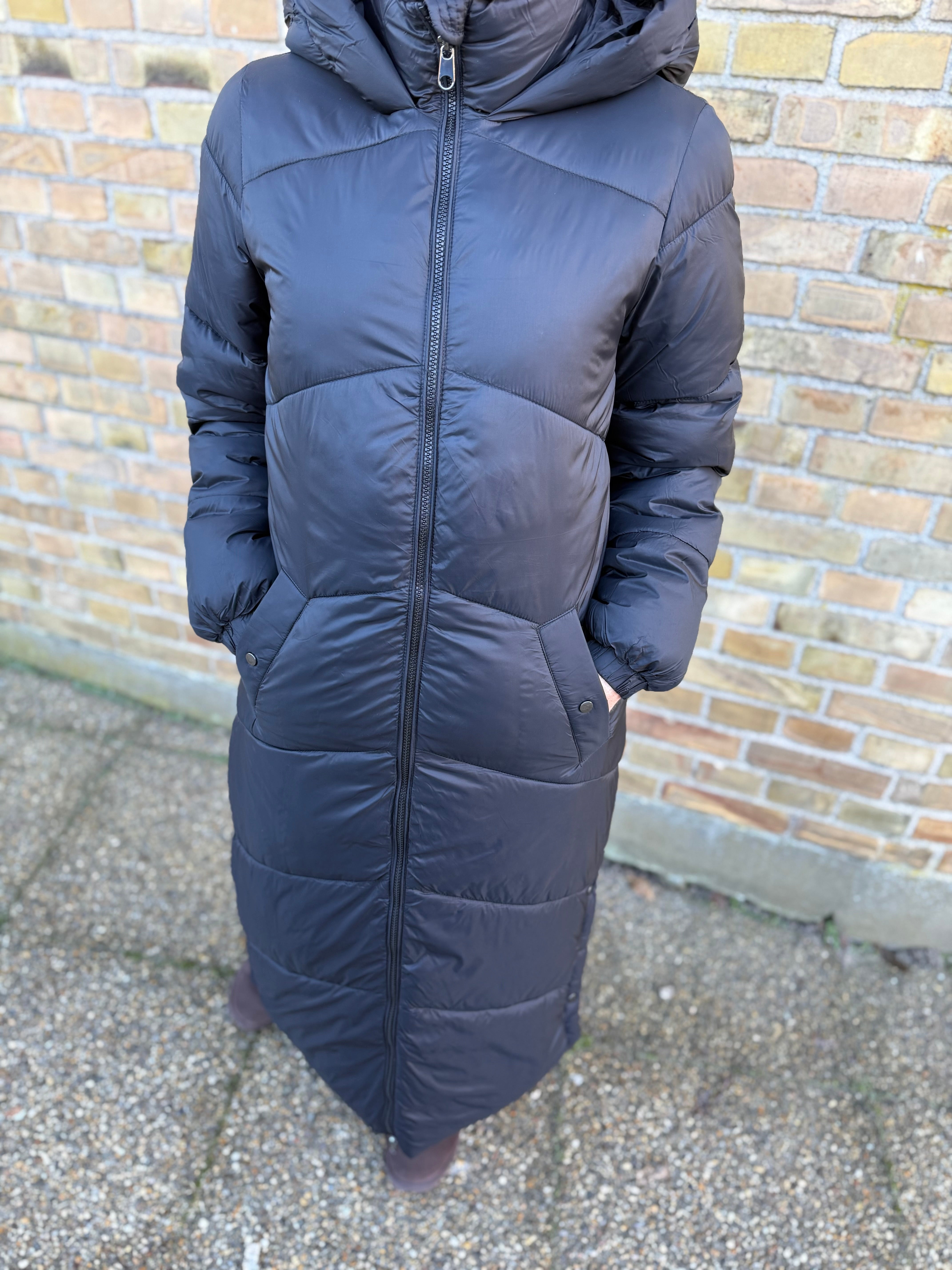 VMUPPSALA Coat - Black