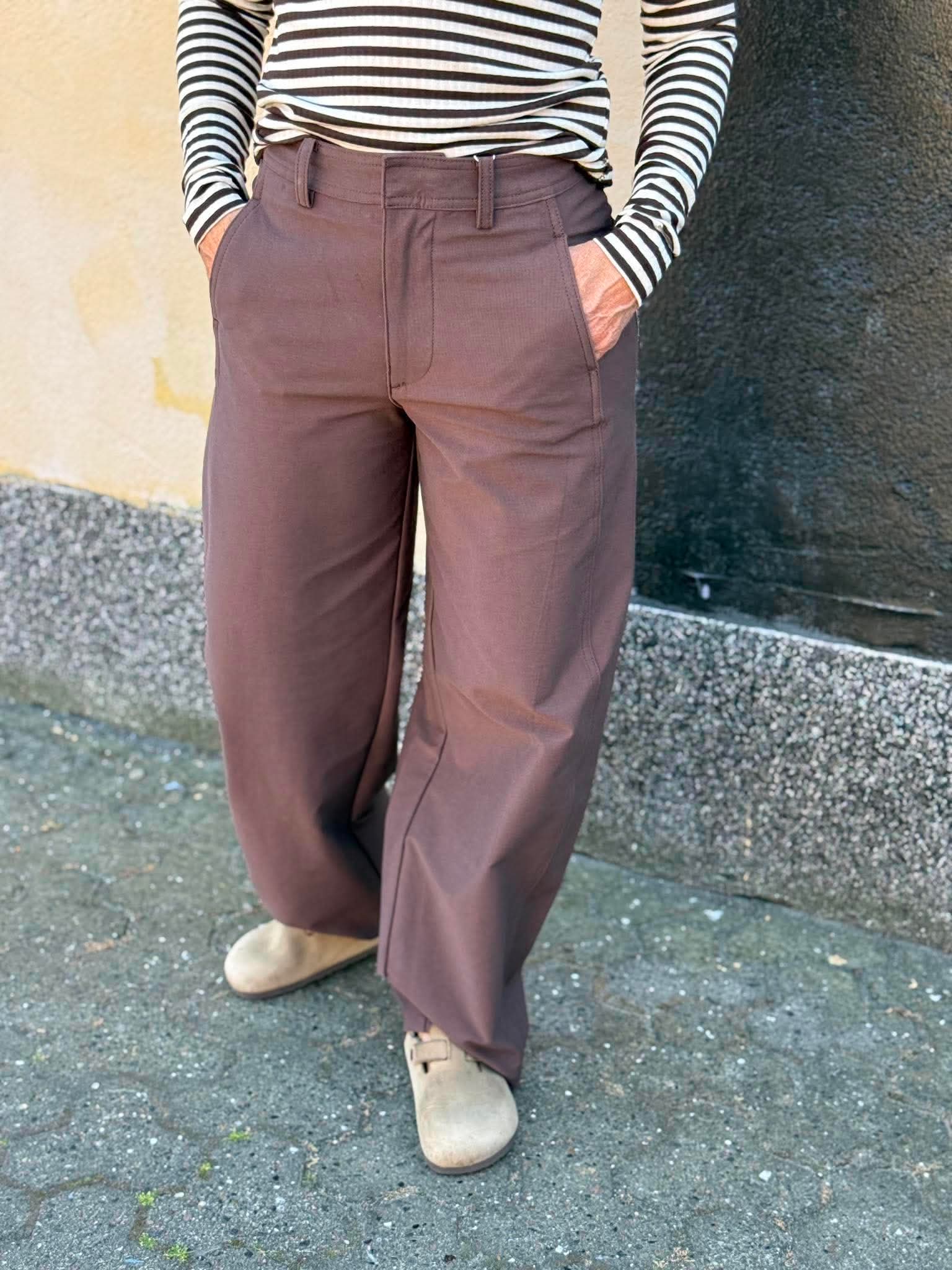PCRIKKE Trousers - Hot Fudge