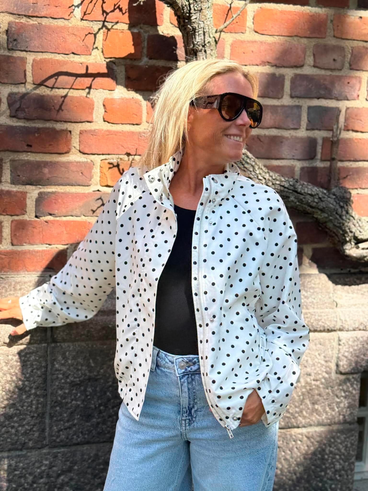 VMKAYLA Jacket - Star White
