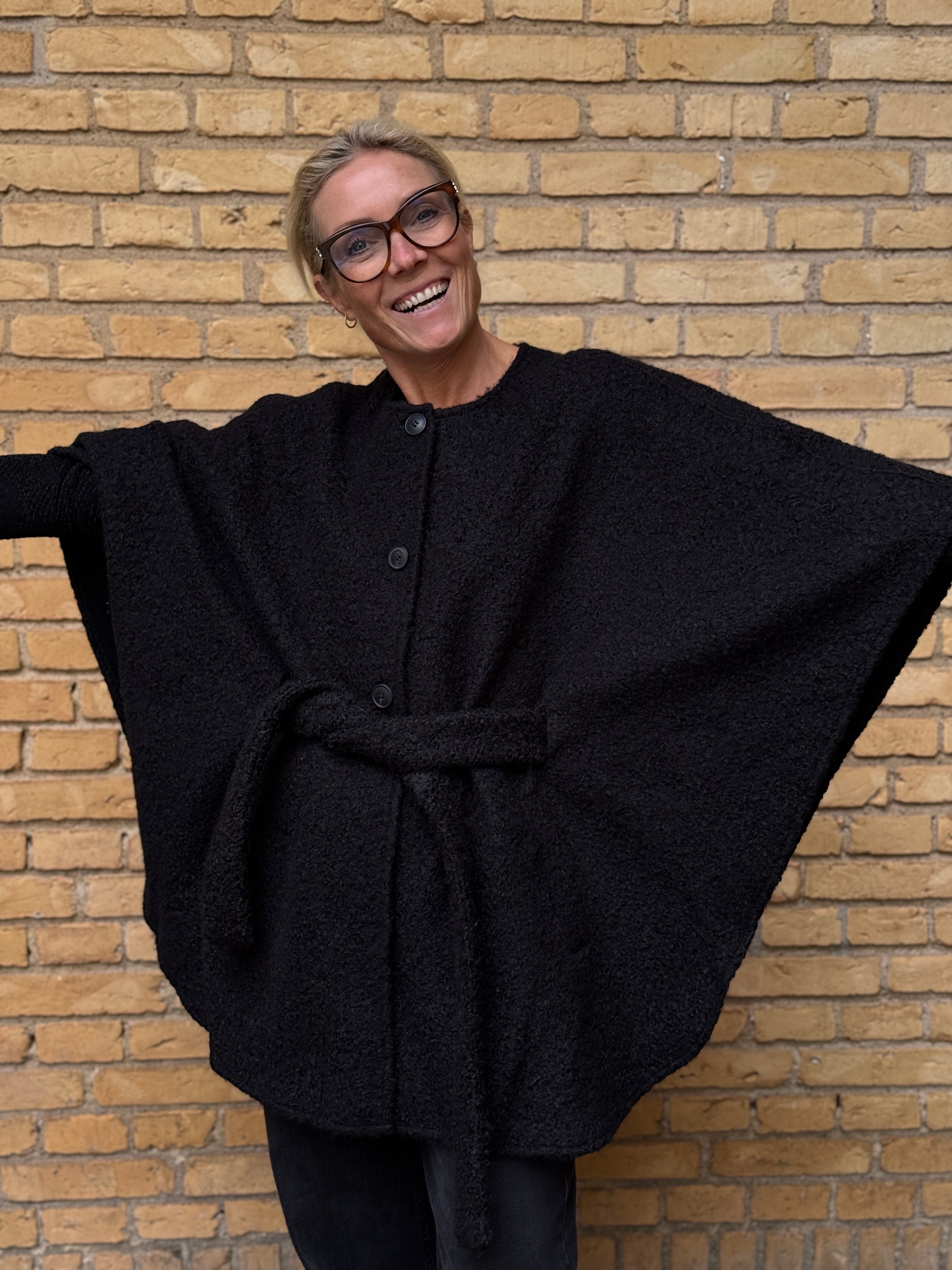 VMHAMBORG Coat - Black