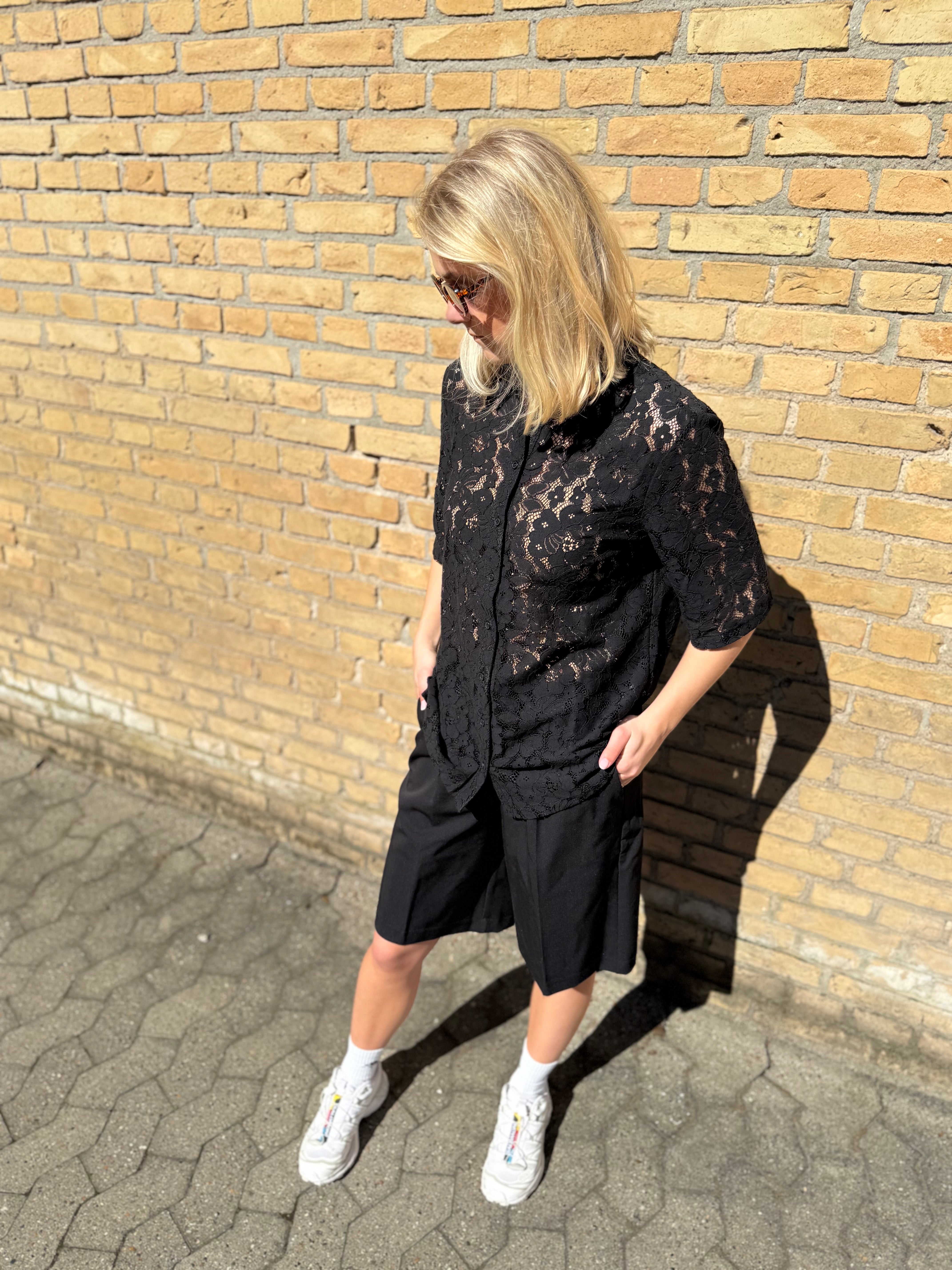 VMHONEY Shirt - Black
