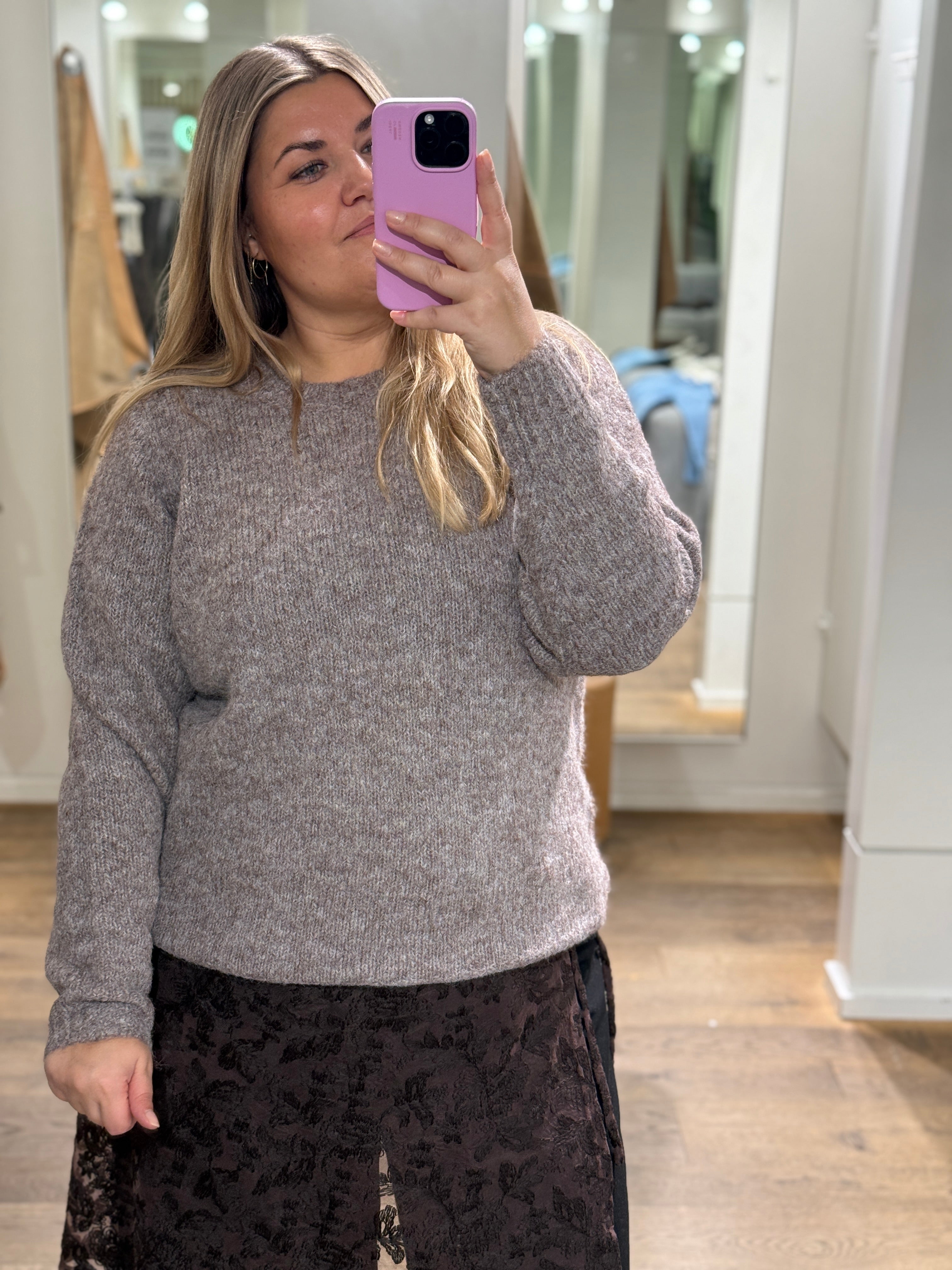 VMCNOVAH Pullover - Brown Lentil