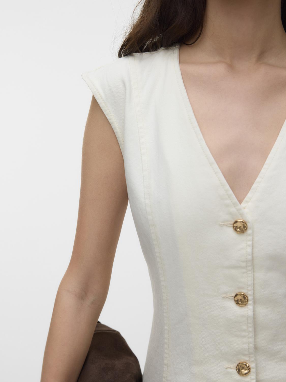 model_shot-detail