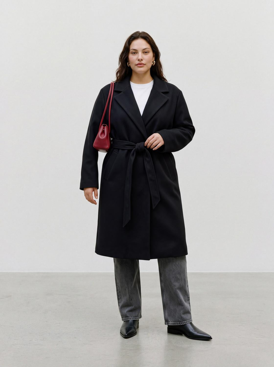 model_shot-front