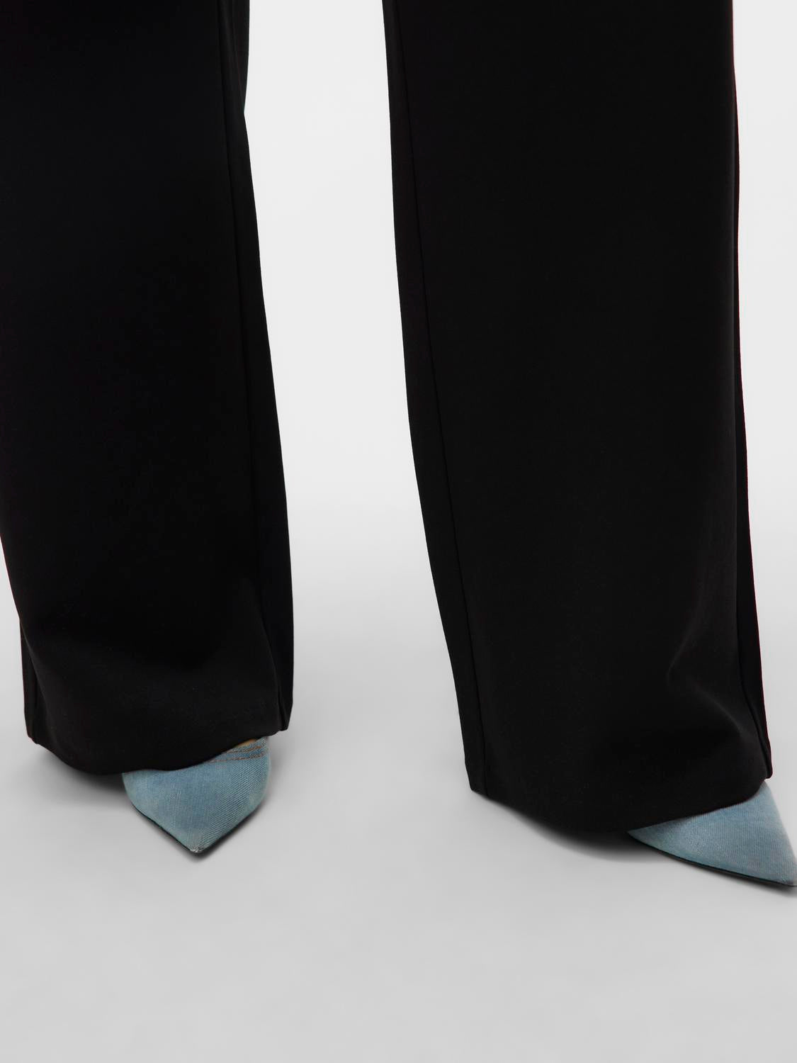 model_shot-detail
