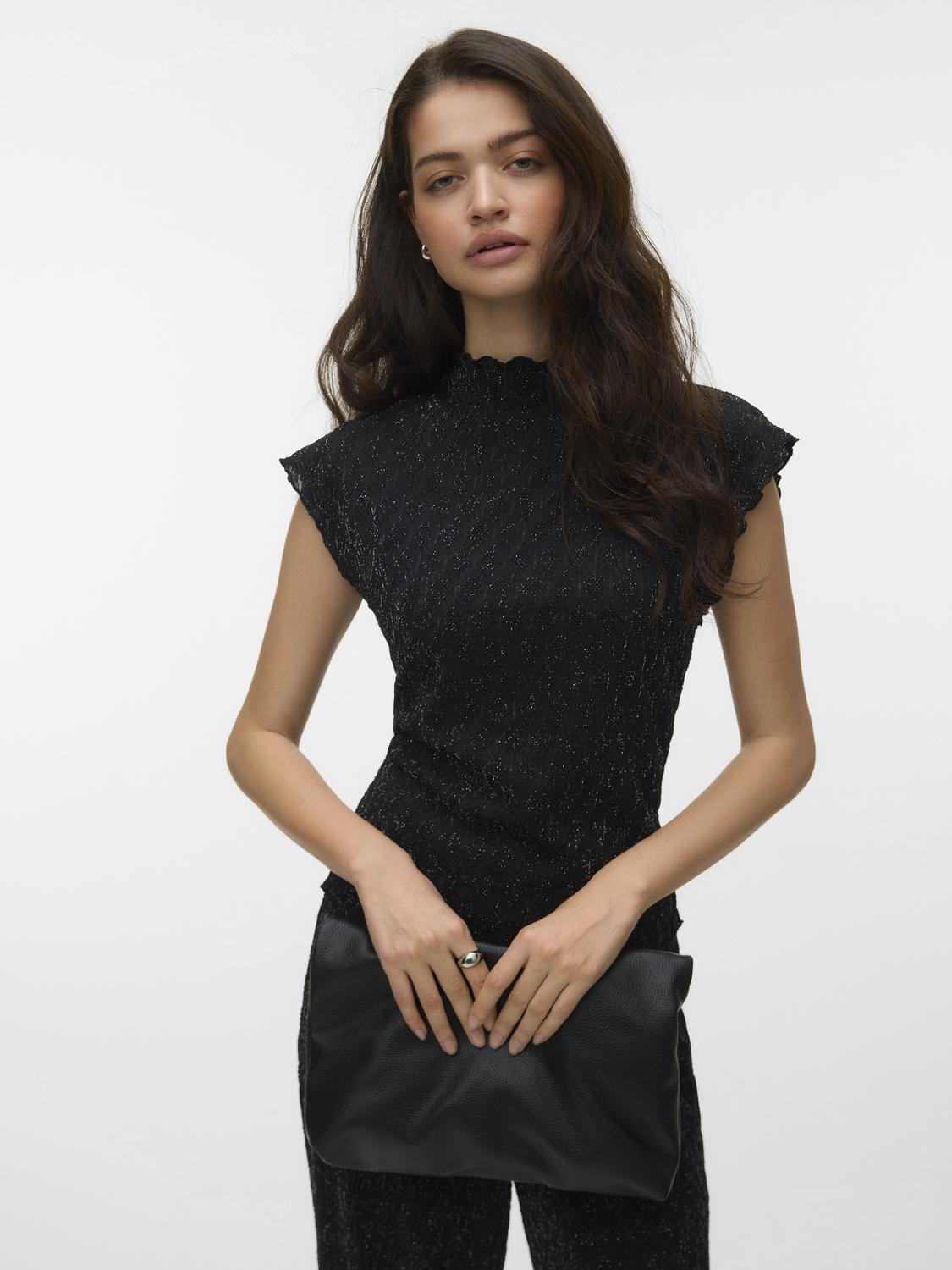 model_shot-detail