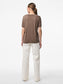 model_shot-back