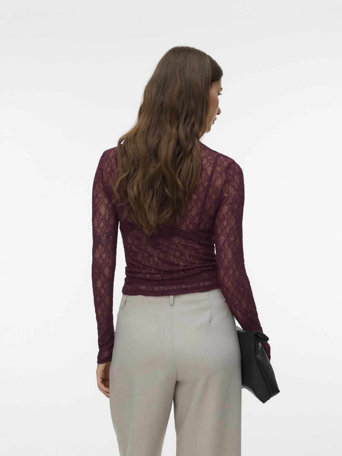 model_shot-back