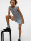 model_shot-creative