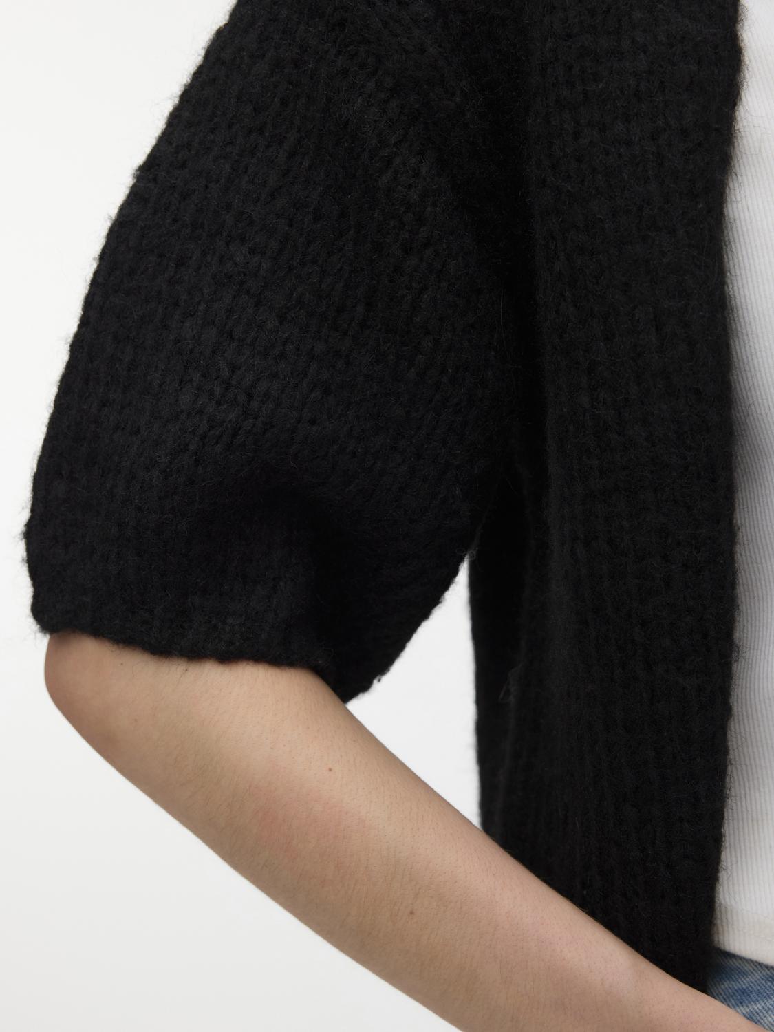 model_shot-detail