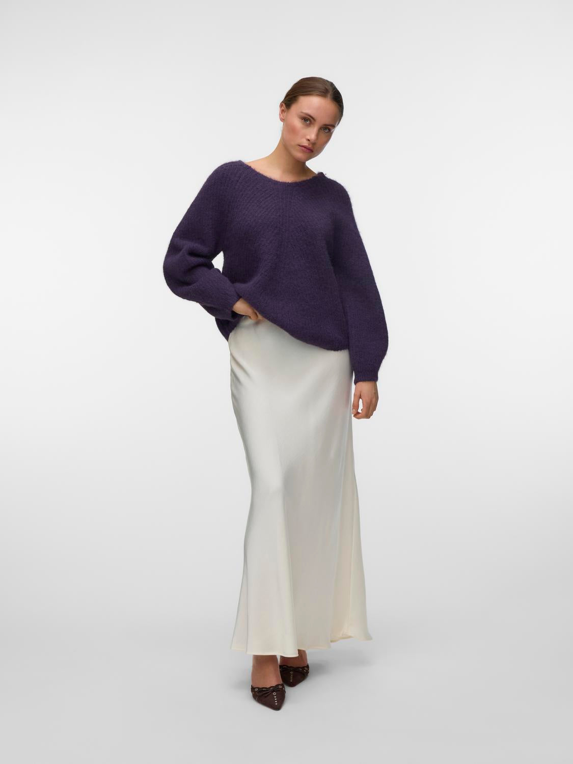 model_shot-front