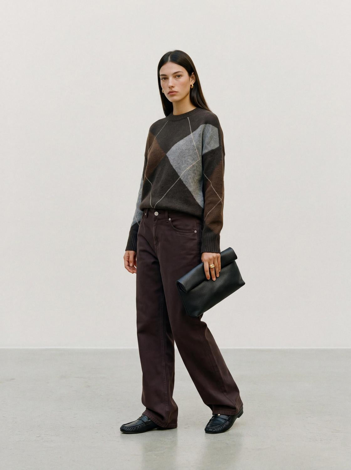 model_shot-front