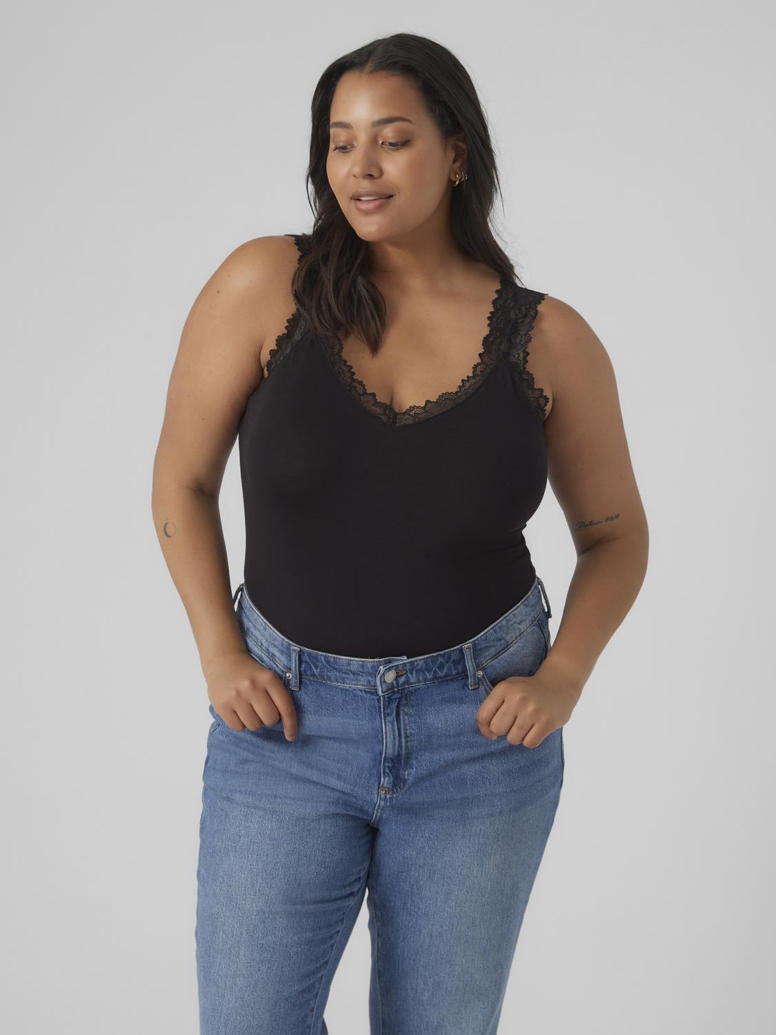 model_shot-front