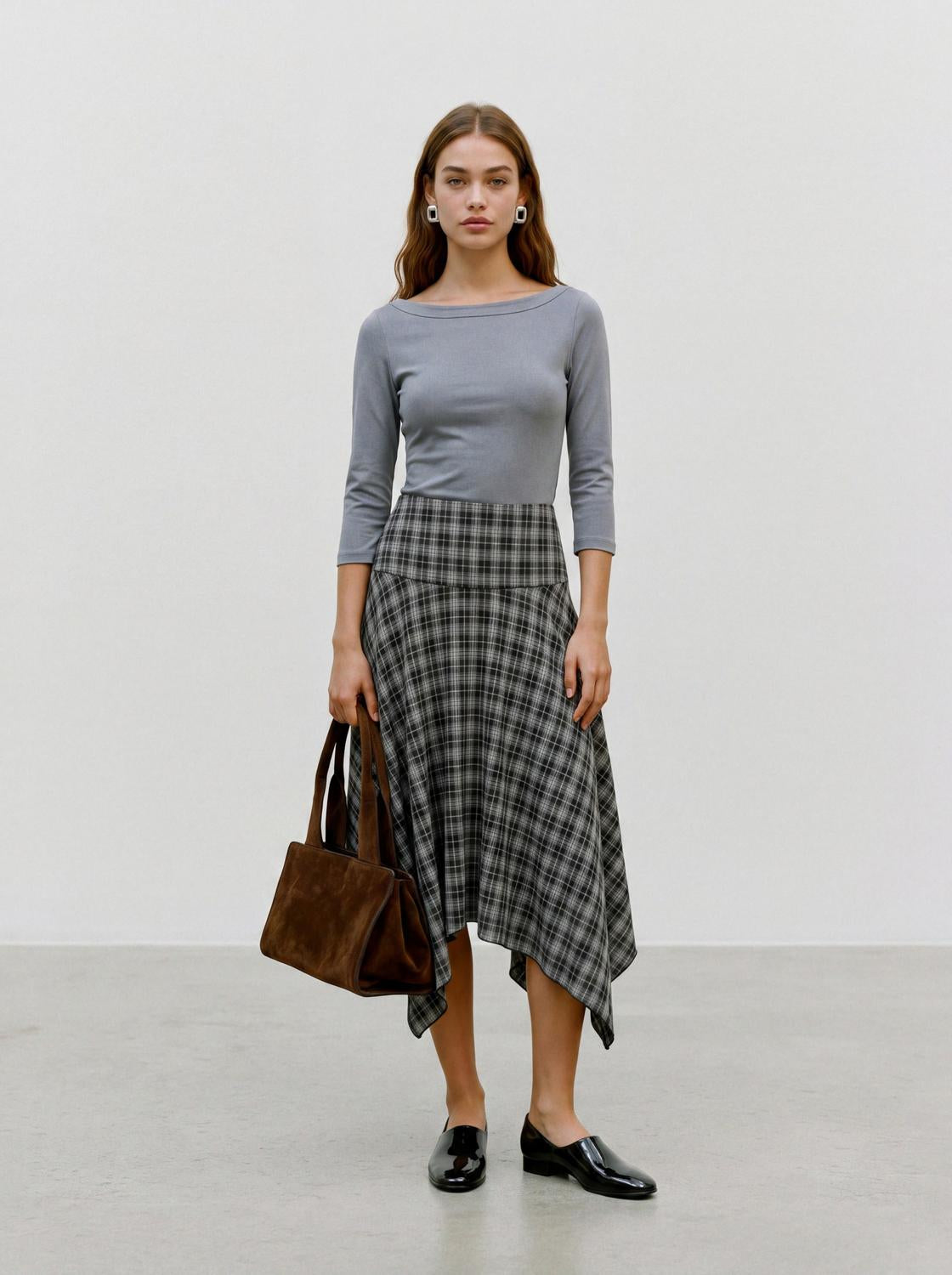 model_shot-front