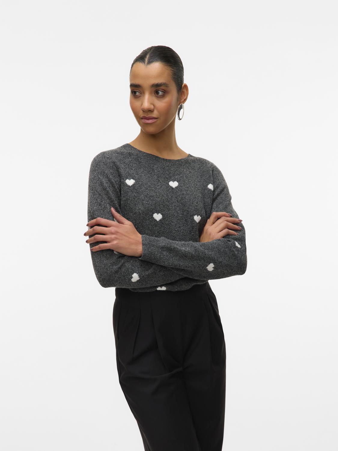 model_shot-front
