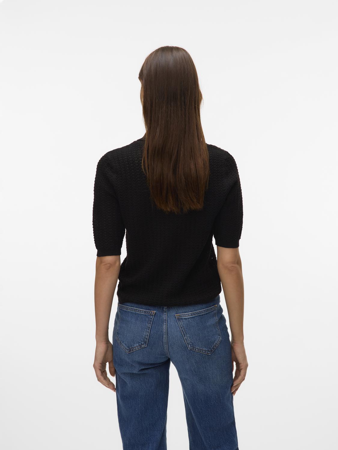 model_shot-back