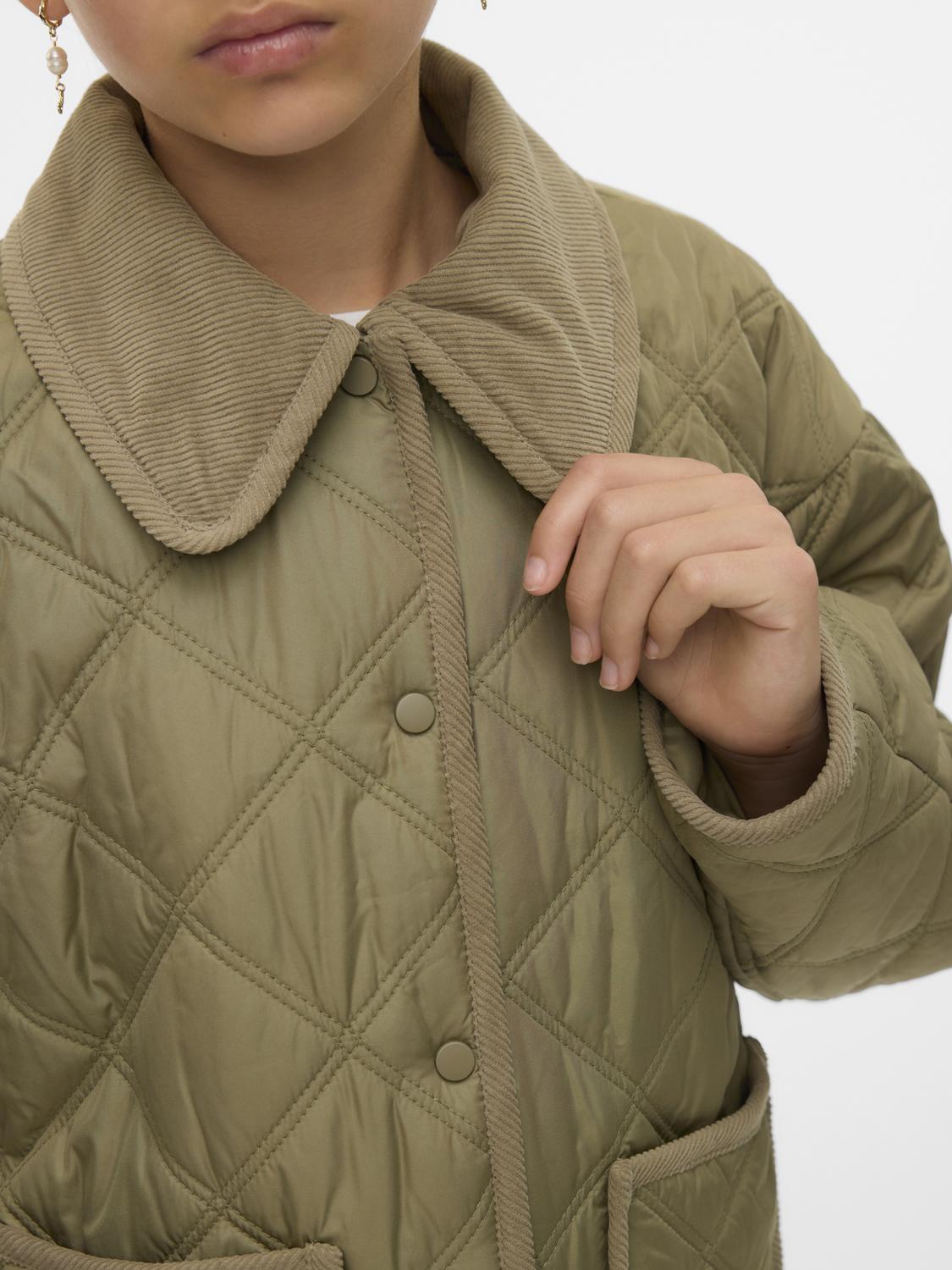 model_shot-detail